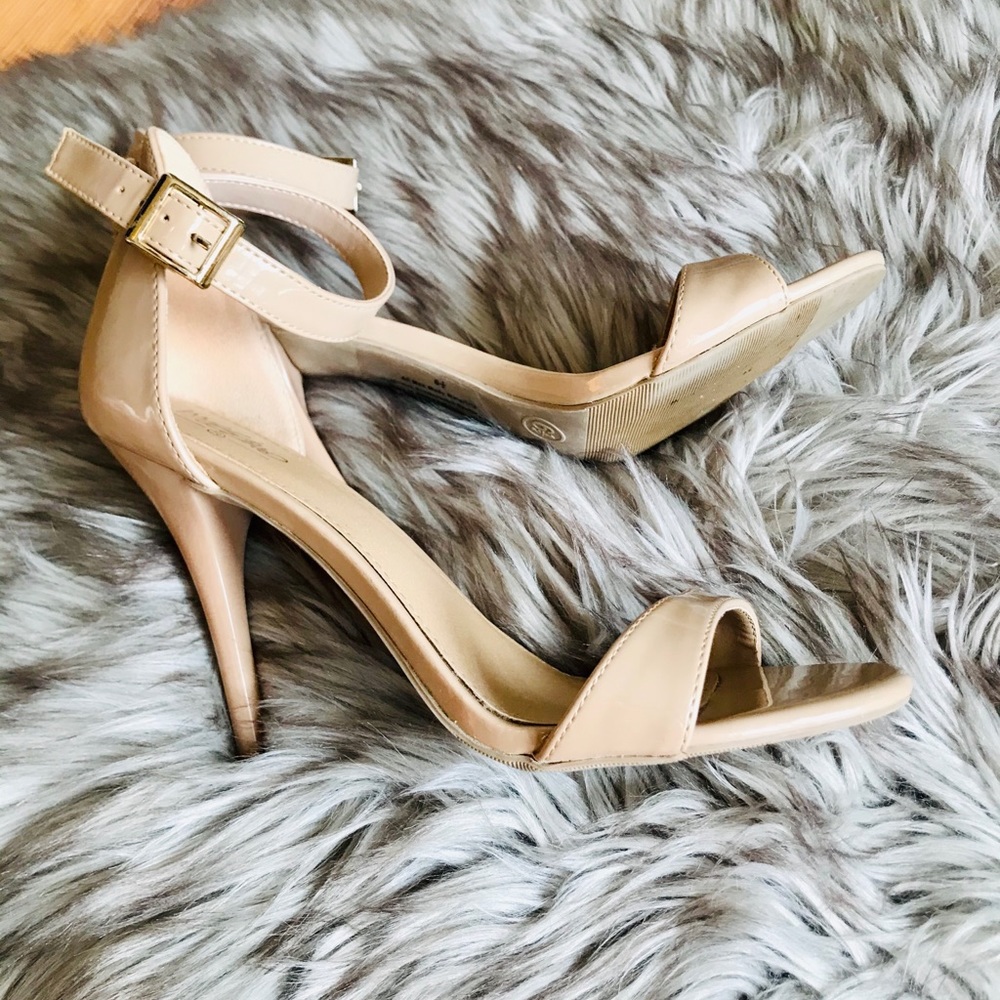 Mossimo | Heels - Picture 3 of 4